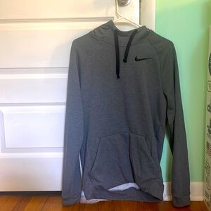 Women’s Nike Sweatshirt